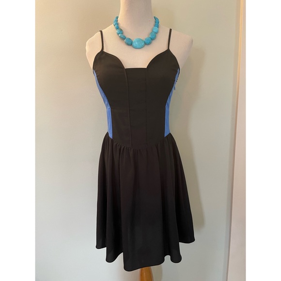 Ecote Dresses & Skirts - 🆕 [Ecote] Black and Blue Summer Slip Dress Sz: S 💙🖤